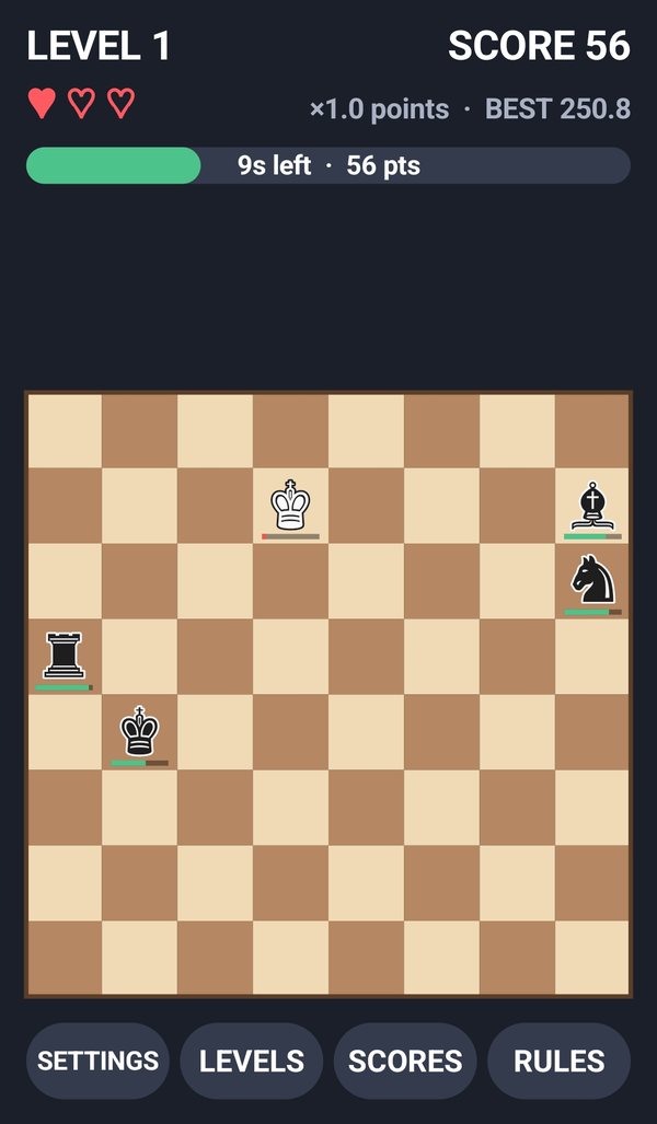 Smash ’Em Chess board